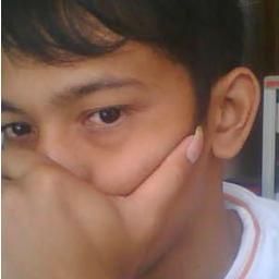 Geni_212's profile picture. Hidup itu seperti mengendarai sepeda. Untuk menjaga keseimbangan, sepeda harus terus berjalan. Demikian pula hidup ini.