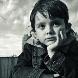 ‏(ابتسم فأنت في-بروفايہلي-اعتبر حالك-بدارك)‏