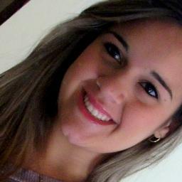Sonhe, apesar das ilusões.Caminhe, apesar dos obstáculos. Lute, apesar das barreiras e,acima de tudo, acredite em você mesmo.