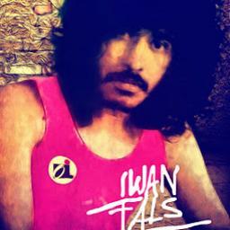 bromozhaloefals's profile picture. Oi:...unable to see him again ..
but miss if you do not see you ..
Jangan didik anak kita penakut, jangan ajar anak kita pengecut