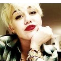 Fiz este twitter para homenagear minhas divas inspiradoras que amo tanto'♥