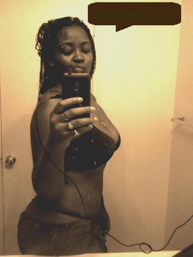 Only fuck with the real yall no the chosen CREW..........REAL NO REAL AND SOME OF YALL HOES LOOK REAL UNFAMILIAR...