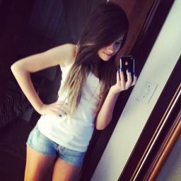 Talveez aquilo que vooce tanto desejaa (6) ~♥~Sαbe αquelα gαrotα queee você olhα e pensα 'elα deve ser legαl' ?entαo.. não sou eu!  hoho :d