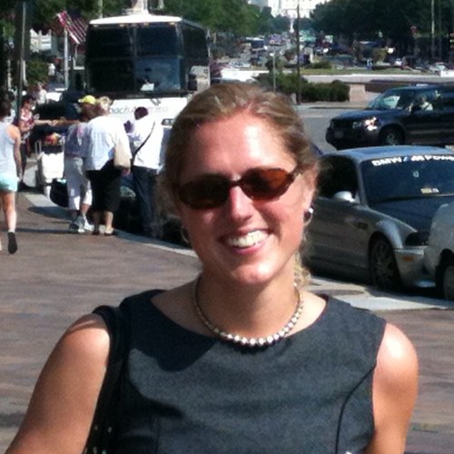 Science policy fellow at the American Chemical Society, geneticist 'worm doctor', runner, swimmer and food lover. Views are my own.