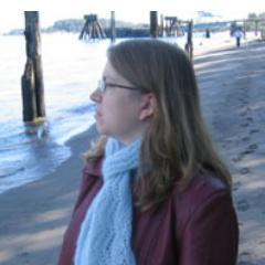 Grad student, travel fanatic, mom to humans & dogs