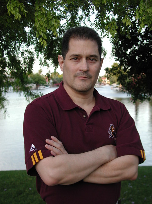 I help people avoid diet-related diseases. Former Progr Dir, Wembsworthy in Devon, UK. Graduated from ASU, attended UofA, Oxford Graduate School, DPhil pend.