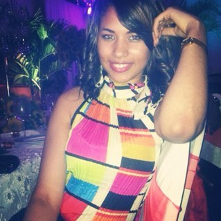 100% ♡♥♥ :) lo Mejor es cuando Por dentro Sientes k el mundo se te cae encima y Por Fuera Tienes una Gran SOnrriza.. :p ♥ -♡---♥♥♥
