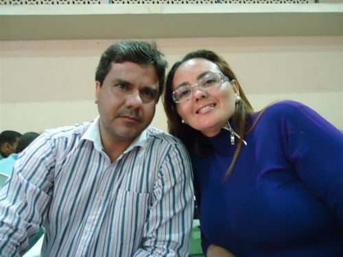 Adorador incondicional de Cristo, Casado com Adriana a esposa mais Bela deste mundo, pai de Gabriel e Rafael, dois filhos maravilhosos que Deus me deu.
