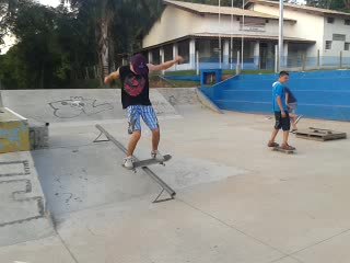 skate, musica, amigos, amor, paz, xbox... é isso aee, quiser saber mais vire meu AMIGO n colega, e descubra ;)