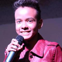 FC criado dia 05/06/2012 E seguido por pelo @Jottaonline 21/06/2012 tteamo s2