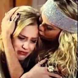 Sentimento tão lindo, verdadeiro e acima de tudo Eterno é um amor de FÃ que vai durar pra vida toda. @melfronckowiak @Lua_Blanco @sophiaabrahao Siทcє:08/07/12