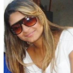 ' Dê a quem você ama: Asas para voar, raizes parar voltar e motivos para ficar.  - face ,  http://t.co/DNxo305Je6 ;*