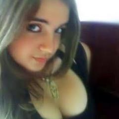 Soy una mujer muy simpática y sencilla, en busca de nuevas experiencias que sean inolvidables.
Siganme chicos y chicas =)