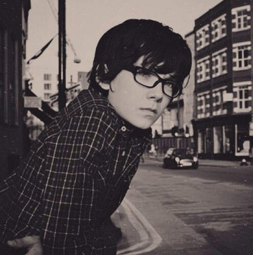 i love drama,wanna be an actress,I highly doubt it will happen:( Im a BIG fan of Asa Butterfeild,and he is my only INSPIRATION!