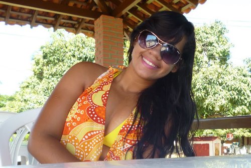 Taurina,17 aninhos,flamenguista,azulina e completamente apaixonada *-*