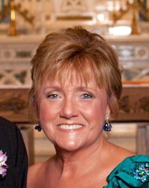 Retired Library Coordinator with background in elementary education, jewelry design and administrative support. Open to part time and volunteering.