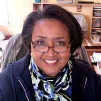 Nikki Thompson (@2uneekone) Twitter profile photo