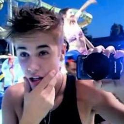 Eu te amo mesmo não fazendo parte dos teus dias. Mesmo estando longe, eu te amo. @justinbieber .