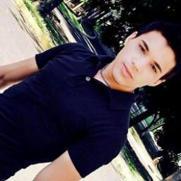 Sou tudo que você possa Imaginar.. 
http://t.co/dBZJimyuIL