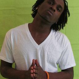 Upcoming Rapper out of Atlanta..Born in chi raq.. Working hard on this MixTape.... Yall will hear it real soon..... Send Beats to pastrreadyent@gmail.com