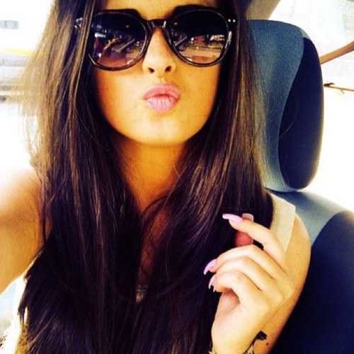 typical_bitchh's profile picture. 