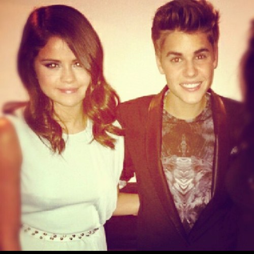 JustinBiebHere's profile picture. Single/Looking