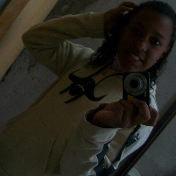 ,  Complicada&Perfeitiinhaa  .!
Foco na missão, Força pra lutar e Fé para vencer ! - E A MALIINHA DA @SandryneV AMO ESSA LOKINHA ...  e ama CONE !