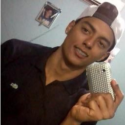 Ergue essa cabeça mete o pé e vai na fé,
manda essa tristeza embora,
basta acreditar um novo dia vai raiar,
tua hora vai chegar.
#Deuséfiel