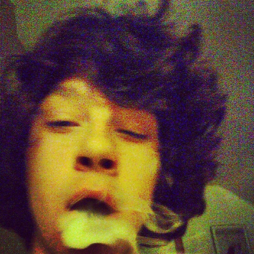 I'm a cool cat , that's all you need to know bro. follow me or die & follow my babygirl @HannaM_styles 3 or she'll kill me :c