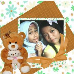 Q' cllu cyank family and frends clmy....... gak ada yg bisa misahin Q;.. dan q chi cweyang cllu manja dan suka nangis di kamar sampai 5 hari.............
