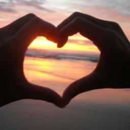 lucasdeangela's profile picture. Futuro médico que comparte su vida con la mujer más perfecta del mundo. Del Compos a muerte!