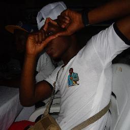 sirmaxlemonark's profile picture. cool sympa timide et très entreprenant!! :)