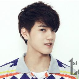 อันยอง~~ผมพีนียลชินแห่ง BTOB ครับผม^^