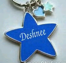 deshneej's profile picture. 