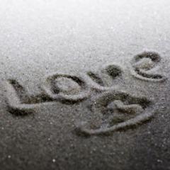 tomotomotomoyo9's profile picture. 斉藤智代です。
はじめまして。

化粧品会社に勤める社会人３年目です。
結構激務です。
しんどいけど、日々頑張ってます！

宜しくお願いします。