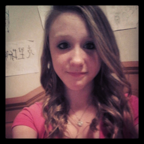 I love you.(: 
Im 100% a Belieber  Forever and always  ILY JUSTIN! 
Follow me and i'll follow you back asap (: