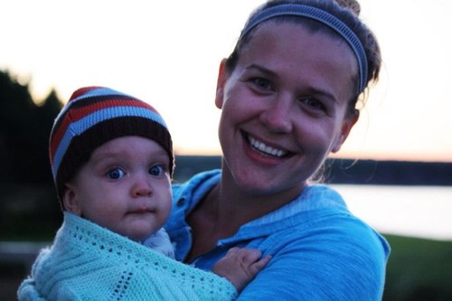 EmmyO's profile picture. My goal in twitter-life is to interact in some way with a famous person. Any famous person.