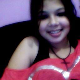 Feia , Gorda , MUITOO CIUMENTA  , amo muito ela @linesoouza