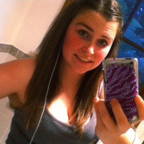13. follow me and ill try follow back! Guitar, tumblr, music and basketball complete me. :)