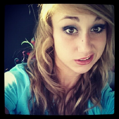 PreciousPurves's profile picture. we all live a life we think not worth living but in the end its made us who we've become today:)