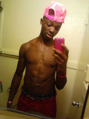 Faitful ass nigga
Commited yo my girl
#1*16*2012
Btw follow my beauty doe 
@Only_BabyGirl_
She taken too so dont try nun fellaz nd chicks..
