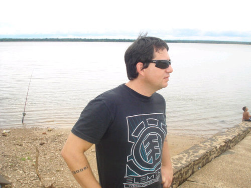 ElJefeAplikDuro's profile picture. Peronista; Trabajador 100% Nodocente de la UNQ; Secretario General en ATUNQ @sindicatoatunq, Consejero Directivo FATUN; Consejero de la Obra Social UNQ. CABJ