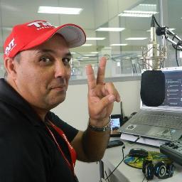 Apaixonado por Aviação, Automobilismo, Radio Tecnologia e Patinação. Técnico de PA, Monitor e Gravação. 🐶Latifah/Chess/Jade/Odin/Liloh. Corinthiano Nato!