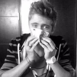 Hi, I'm here for only one reason, the reason for my inspiration and example to be followed: JUSTIN DREW BIEBER = The Best!