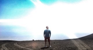 dsivert's profile picture. Far, dagdrømmer, optimist, levende, livsnyter, fredagsglad, lat, kaffedrikker og mye mer. Advarsel: overhengende fare for totalt ufiltrert fjas&mas.