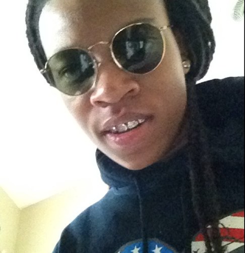 Young פ, In the Making. Living like a (Columbian) God in Columbia!!! La familia OVER everything!!!