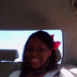“I luv being a strong, independent woman, im a woman tht knows her worth i neva settle fr less!!!.#TEAM*CANCER #MOMMY 2 B #TEAM SELF MADE (SOLO)