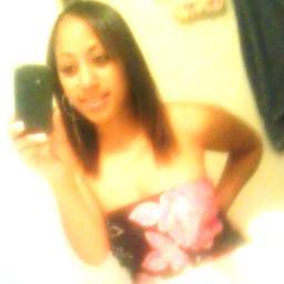 20 y.o. // ilove brayleah :)  // $$$// follow mee :)