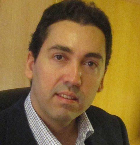 Professor universitário, advogado, doutorando UCoimbra, investigador (pesquisador) FCT-Portugal e tricolor