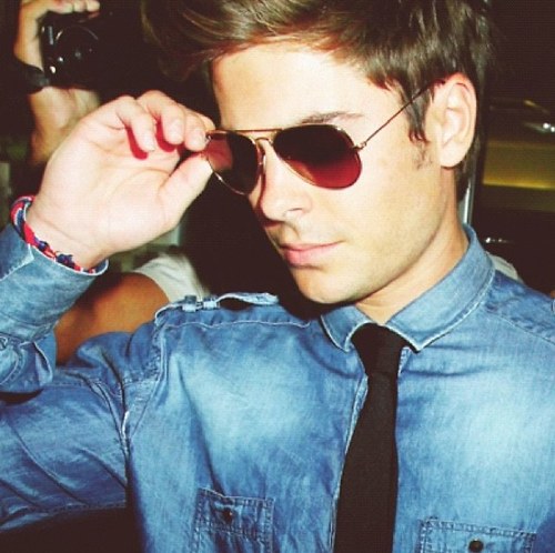 th1sfake's profile picture. You seem lost, Follow me